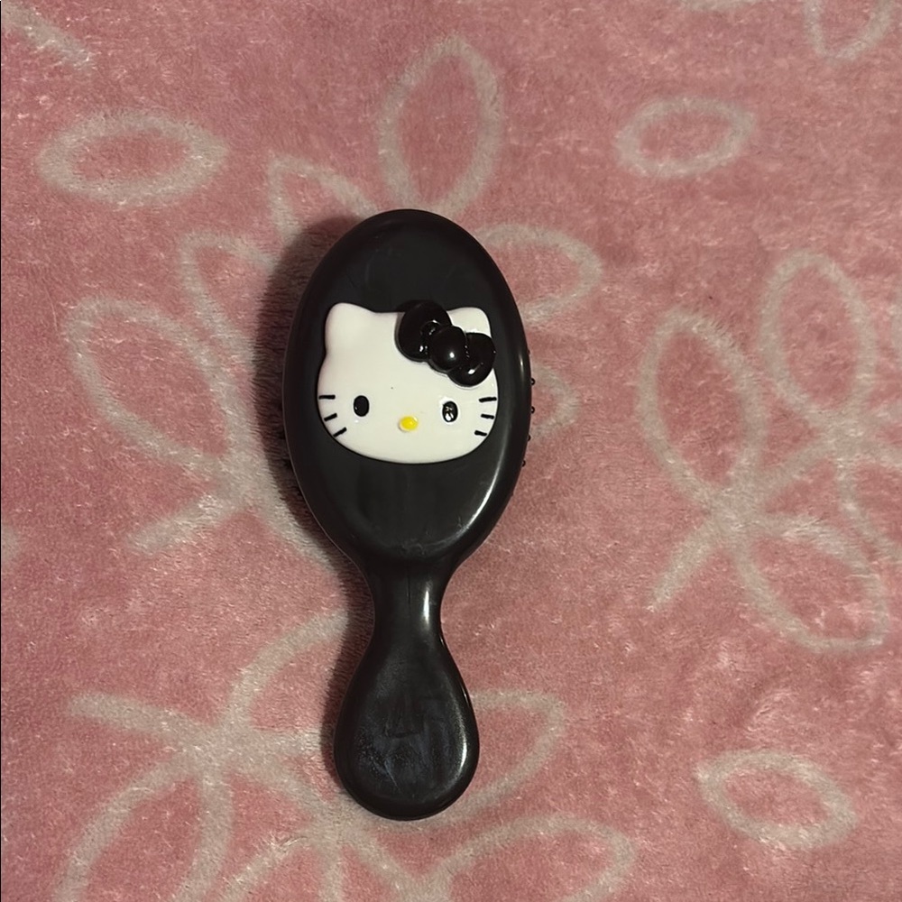 Hello Kitty Black Hair Brush